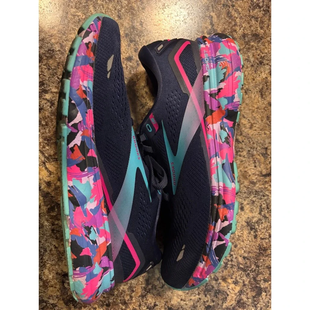 Brooks Ghost 15 Womens Running Shoes Navy Pink Multi 1203801B434 Size 9